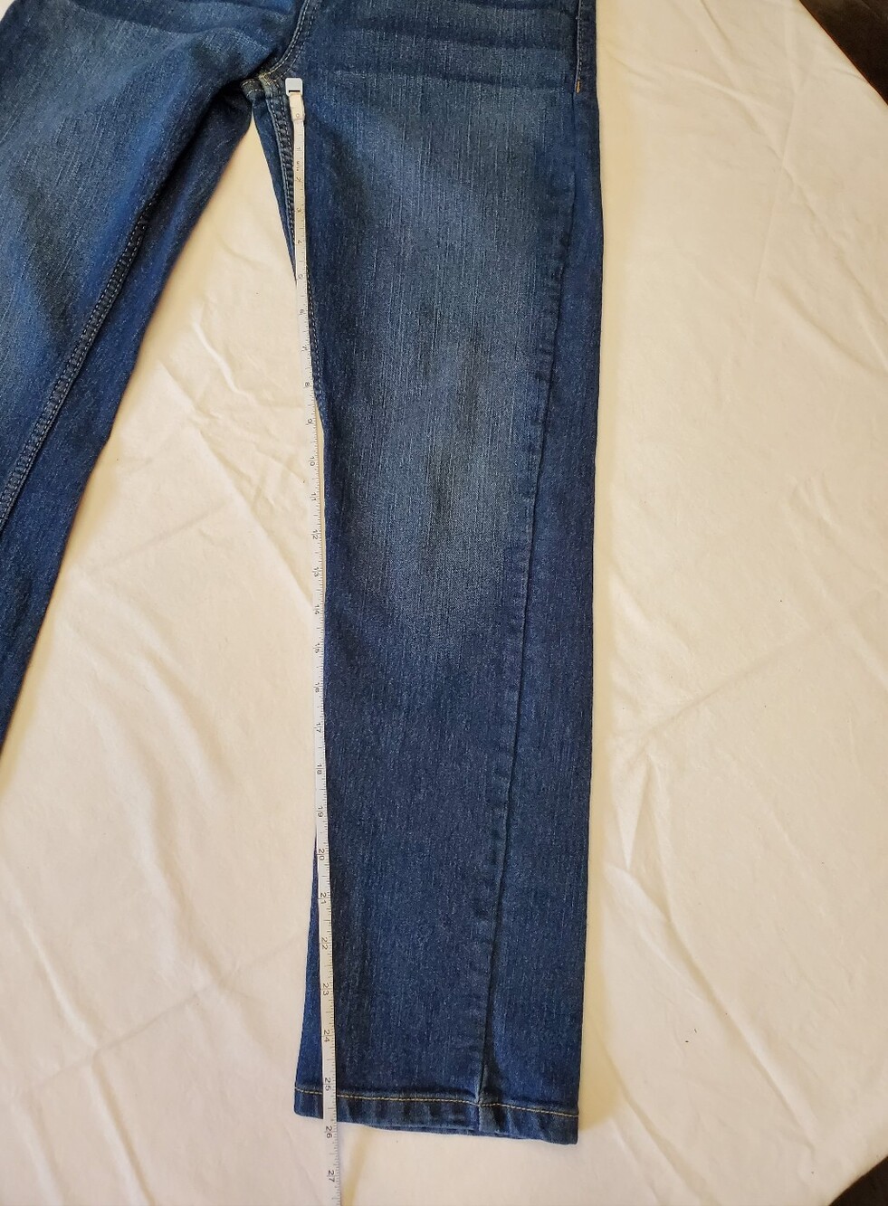 Levi's 502 Regular Taper Jeans Womens Size 14 Reg 27x27 Medium Wash EUC